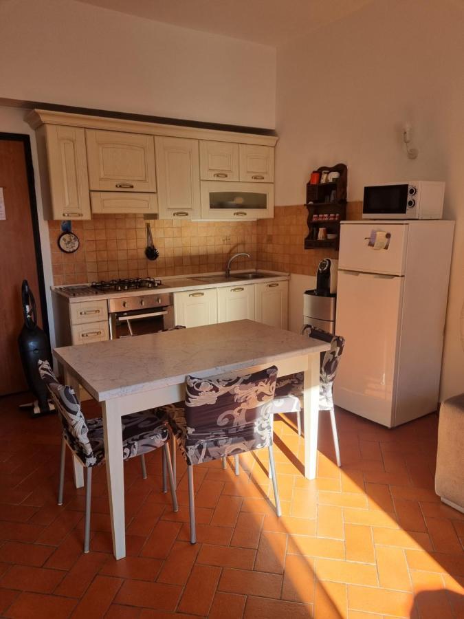 Casa Mille Baci Con Parcheggio Apartment Livorno Exterior photo
